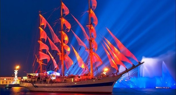 22 июня смотрите на репетицию "Алых Парусов" из ресторана "Океан". Рестораны Санкт-Петербурга