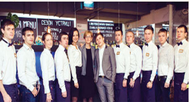 Болеем за Россию в "Фиш Хаусе"!. Рестораны Санкт-Петербурга